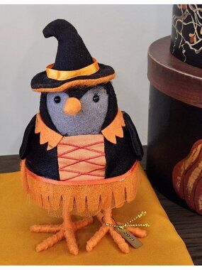 Target Spritz Hyde & Eek Featherly Friends Bird KETTLE Witch Hat Tulle Skirt